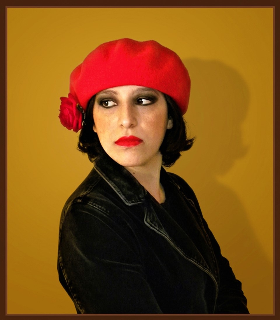 Rosso Natale – Cappello alla Van Dongen
